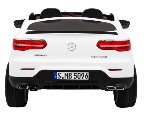Auto Mercedes GLC 63S dla dzieci Biały SUV + Napęd 4x4 Auto Mercedes GLC 63S dla dzieci Biały SUV + Napęd 4x4