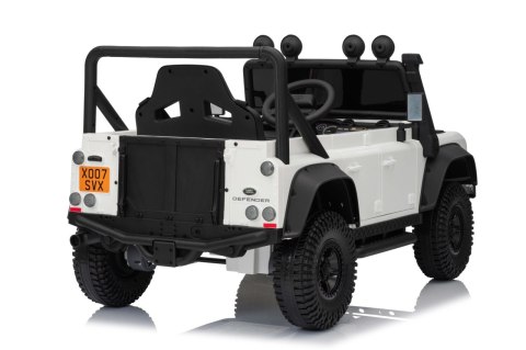 Pojazd Land Rover Defender 110 SVX Concept Biały Pojazd Land Rover Defender 110 SVX Concept Biały