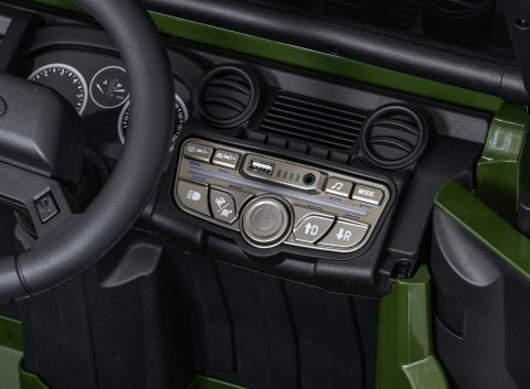 Pojazd Land Rover Defender 110 SVX Concept Zielony Pojazd Land Rover Defender 110 SVX Concept Zielony